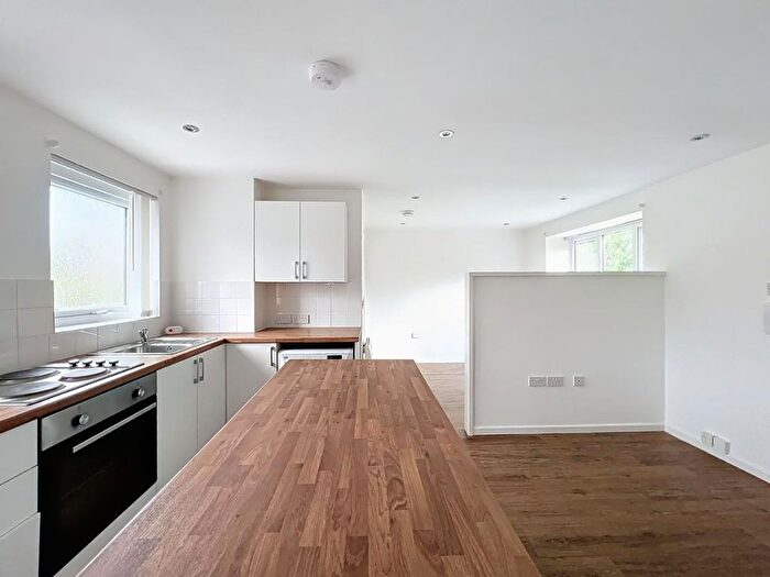 Studio To Rent In Willow Grove, St. Mellons, CF3