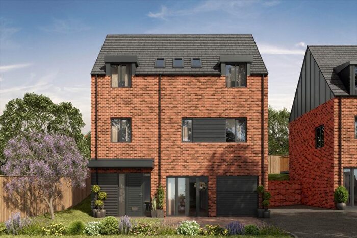 4 Bedroom Detached House For Sale In Winchester Road, Fair Oak, Eastleigh, SO50