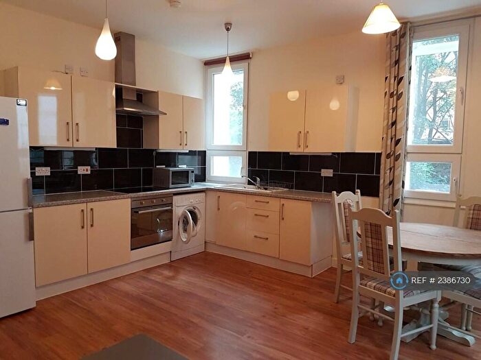 2 Bedroom Flat To Rent In Cobourg Street, Manchester, M1