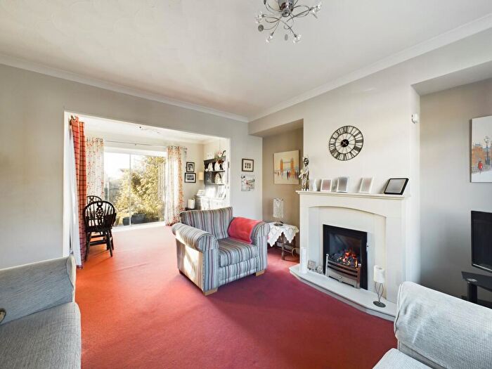 3 Bedroom Terraced House For Sale In Bendall Green, Littleover, DE23