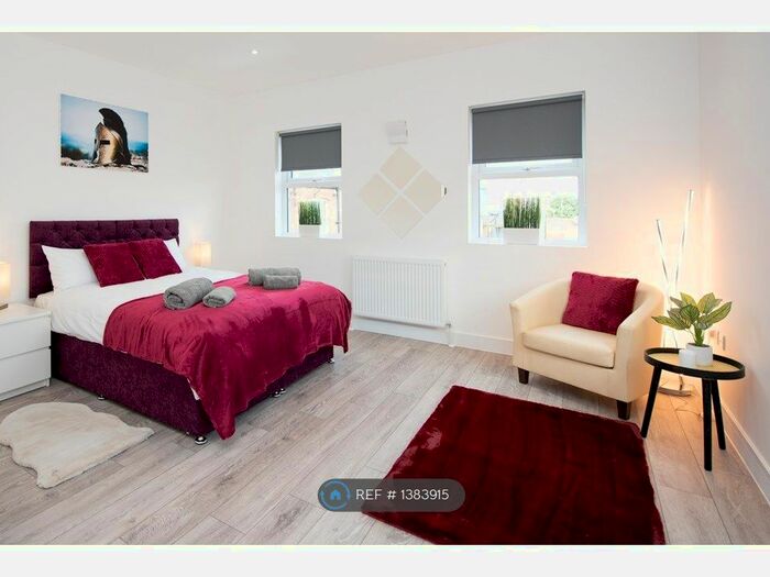 3 Bedroom Flat To Rent In High Street, Southampton, SO14