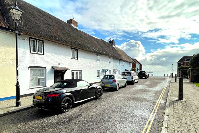 2 Bedroom Terraced House For Sale In Langstone High Street, Havant, Hampshire, PO9