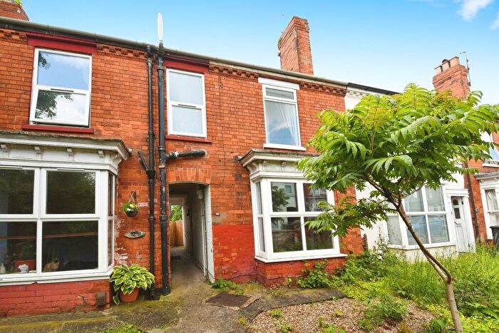 3 Bedroom Terraced House To Rent In Norfolk Street, West End, LN1