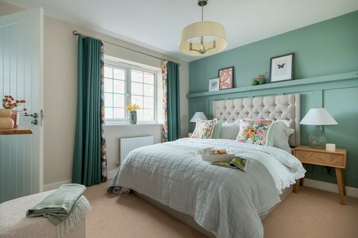 3 Bedroom Semi Detached House For Sale In Banbury Road, Warwick, Warwickshire, CV34