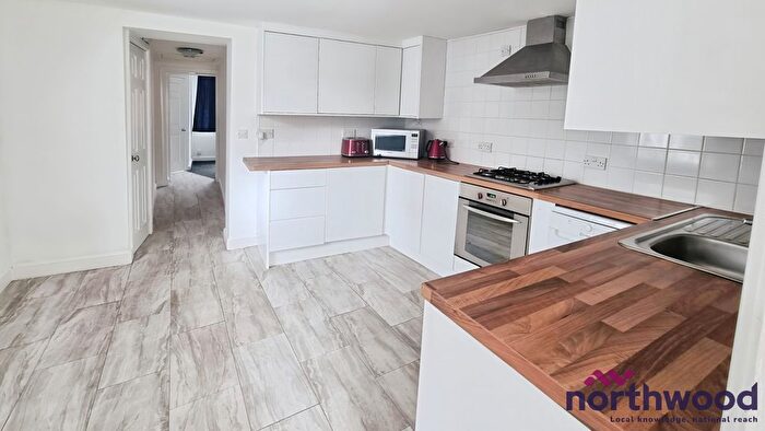 1 Bedroom Flat To Rent In Clinton Street, St Thomas, Exeter, EX4