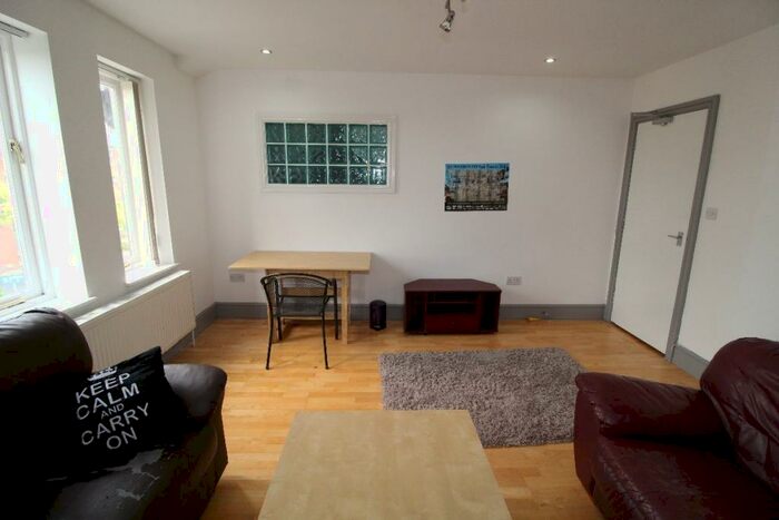 1 Bedroom Apartment To Rent In Fishergate Hill Flat, Preston, Lancashire, PR1