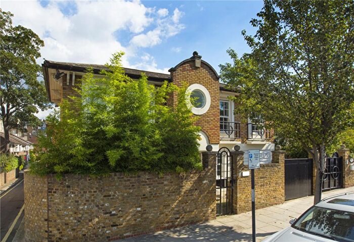 4 Bedroom Detached House For Sale In Randolph Road, Little Venice, London, W9
