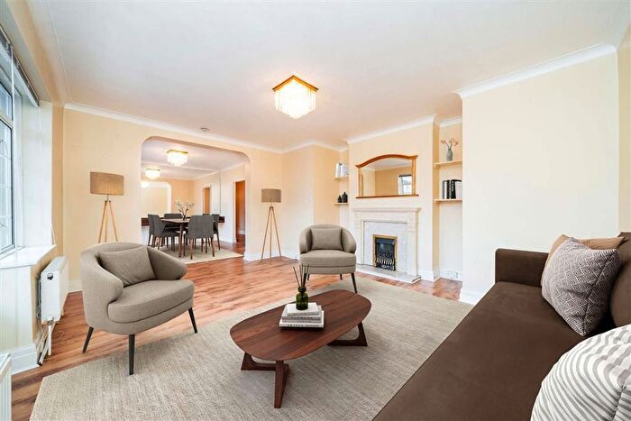 3 Bedroom Flat To Rent In Barons Keep, Gliddon Road, W14