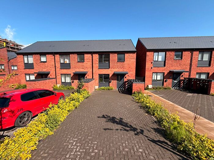 2 Bedroom End Terrace House For Sale In Neville Patten Gardens, All Saints, Wolverhampton, WV2