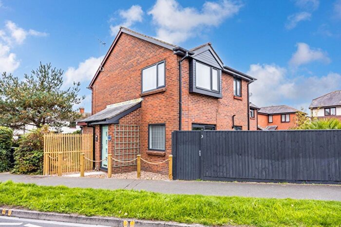 1 Bedroom Semi Detached House To Rent In Furnell Road, Poole, BH15