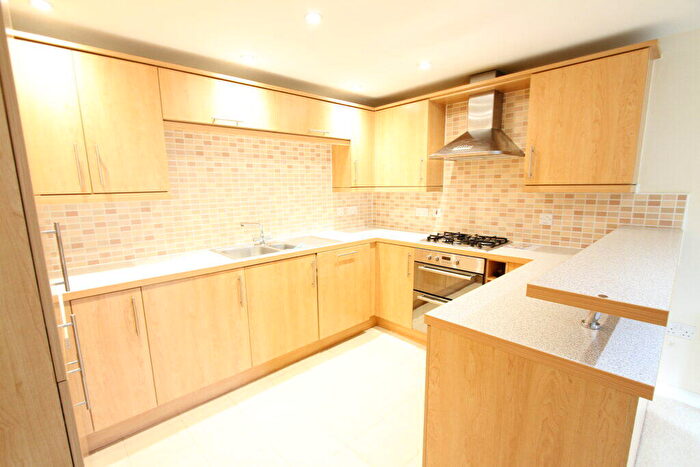 2 Bedroom Apartment To Rent In Britannia Road, Banbury, Oxon, OX16