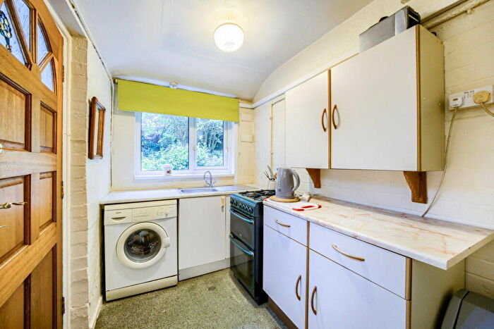 3 Bedroom Terraced House For Sale In Hilldrop Grove, Birmingham, B17