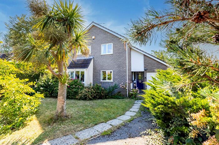 4 Bedroom Detached House For Sale In Sedgemoor Close, Nailsea, BS48