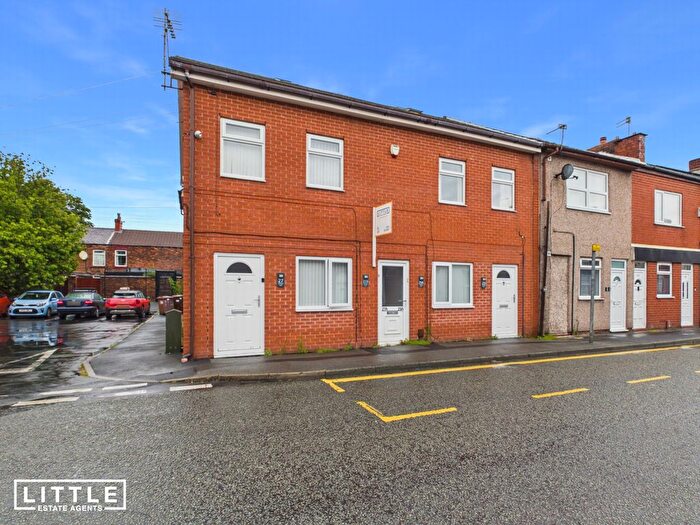 6 Bedroom Flat For Sale In Junction Lane, St. Helens, WA9