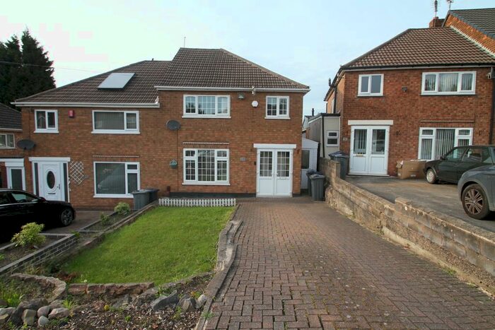 3 Bedroom Semi-Detached House To Rent In Chalcot Grove, Handsworth Wood, Birmingham, B20
