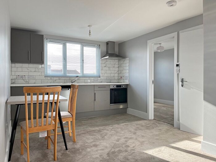 1 Bedroom Flat To Rent In Selhurst Road, Edmonton, N9