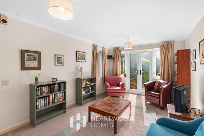 1 Bedroom Retirement Property For Sale In Albeny Gate, Belmont Hill, St. Albans, AL1