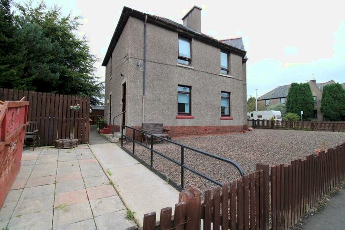 3 Bedroom Flat To Rent In Waverley Street, Bathgate, West Lothian, EH48