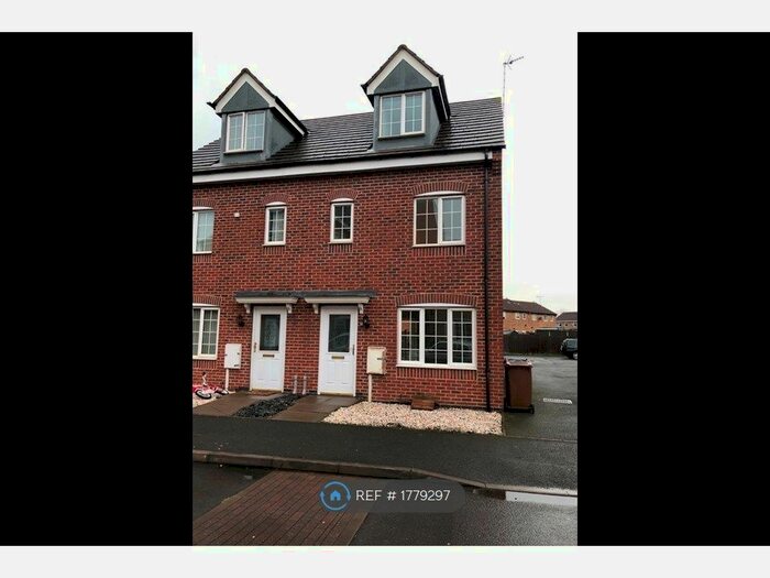 3 Bedroom Semi-Detached House To Rent In Barker Round Way, Burton-On-Trent, DE14