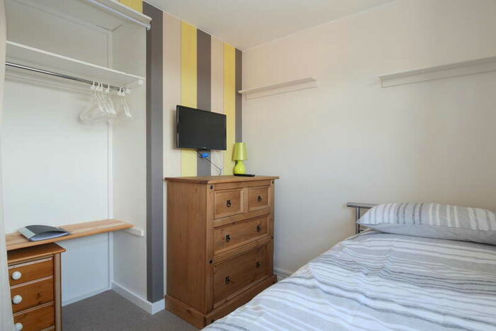 1 Bedroom House To Rent In Grace Way, Stevenage, SG1