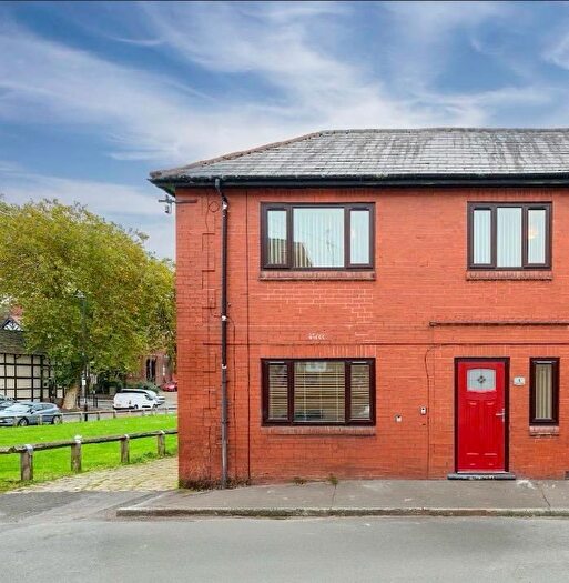 2 Bedroom Property To Rent In Lever Street, Middleton, Manchester, M24