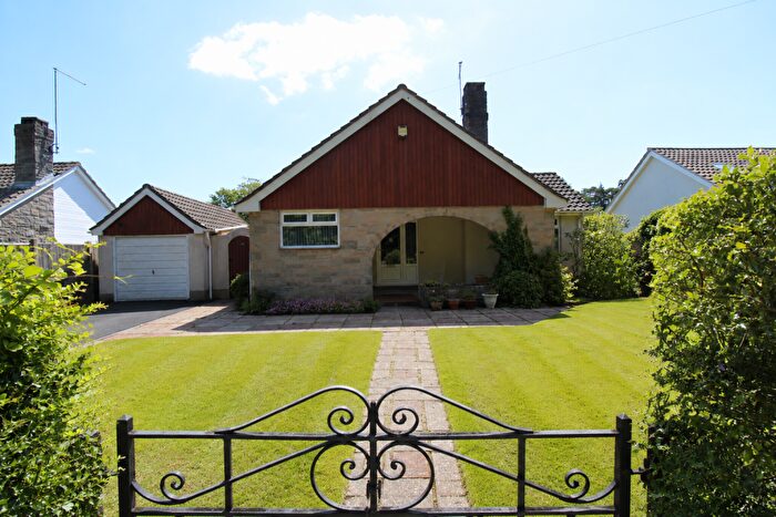 3 Bedroom Bungalow For Sale In West Moors Road, Ferndown, Dorset, BH22
