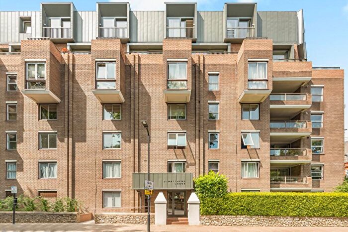 3 Bedroom Flat For Sale In St Matthews Lodge, Oakley Square, NW1