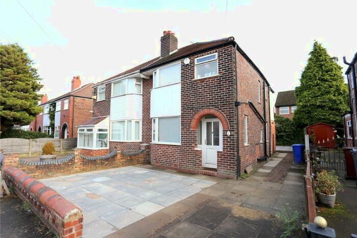 3 Bedroom Semi-Detached House To Rent In Tanfield Road, East Didsbury, Manchester, M20