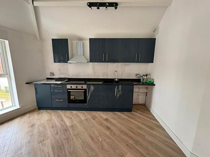 2 Bedroom Flat To Rent In , George Street, Hailsham, BN27