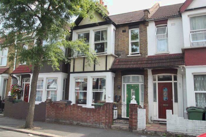 3 Bedroom Terraced House To Rent In Leonard Road, Chingford, E4