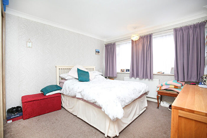 3 Bedroom Detached House For Sale In Windmill Road, Atherstone, CV9