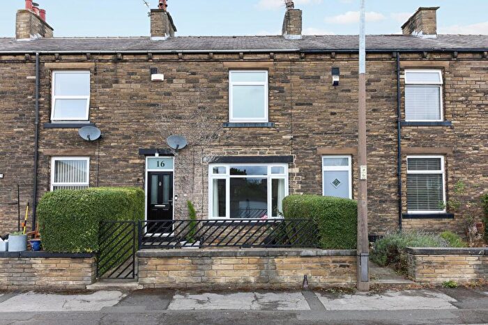 2 Bedroom Terraced House To Rent In Brookfoot Avenue, Birkenshaw, BD11