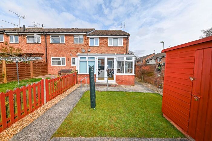 1 Bedroom Flat To Rent In Valentine Court, Waterlooville, PO7