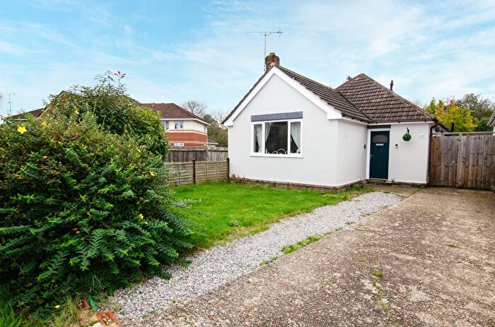 3 Bedroom Detached Bungalow For Sale In Wide Lane, Southampton, SO18