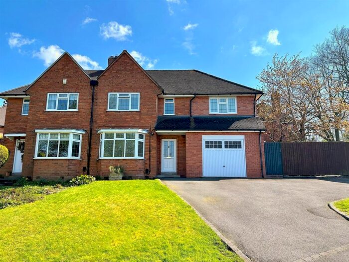 4 Bedroom Property To Rent In Knighton Road, Birmingham, B31