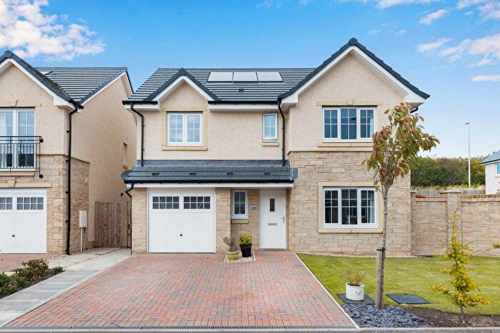 4 Bedroom Detached House For Sale In Bellcote Lane, Bonnyrigg, EH19