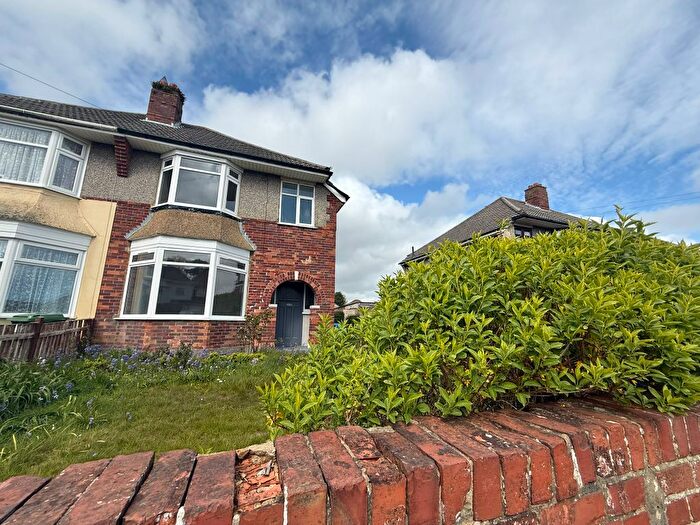 3 Bedroom Semi-Detached House To Rent In Mossley Avenue, Poole, BH12