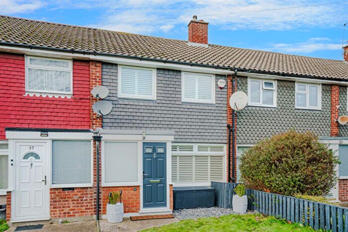 2 Bedroom Terraced House For Sale In Conway Road, Whitton, Hounslow, TW4