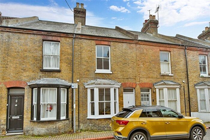 3 Bedroom Terraced House For Sale In St. Peter's Grove, Canterbury, Kent, CT1