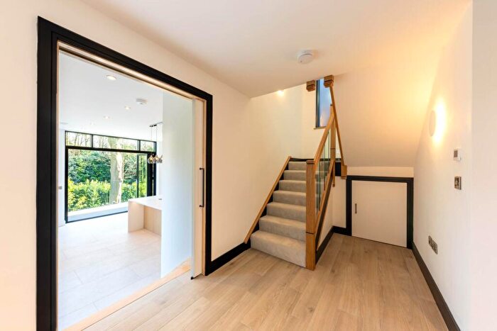 5 Bedroom House For Sale In Compstall Road, Romiley, SK6