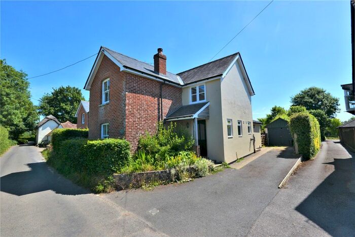 3 Bedroom Semi-Detached House For Sale In South End, Damerham, Fordingbridge, Hampshire, SP6