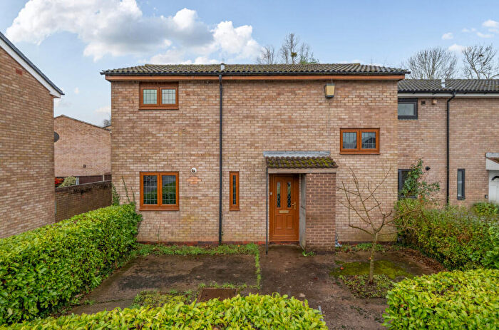 3 Bedroom End Of Terrace House For Sale In Marcle Walk, Hereford, Herefordshire, HR2