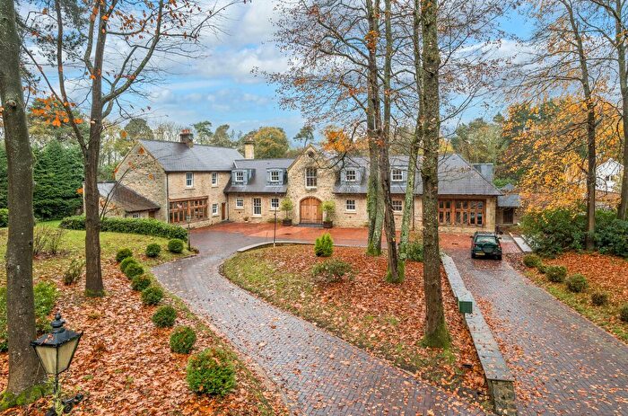 6 Bedroom Detached House To Rent In Wilderwick Road, East Grinstead, RH19