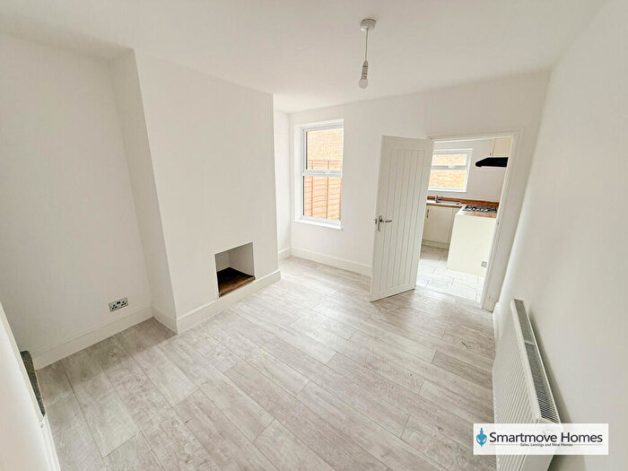 2 Bedroom End Of Terrace House For Sale In Crossley Street, Ripley, DE5