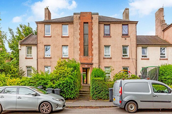 1 Bedroom Flat For Sale In Loganlea Drive, Edinburgh, EH7