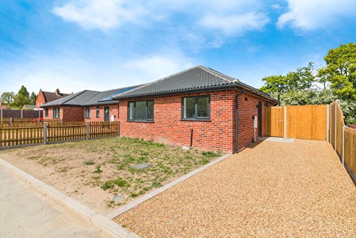 2 Bedroom Bungalow For Sale In Autumn Close, Fleggburgh, Great Yarmouth, Norfolk, NR29