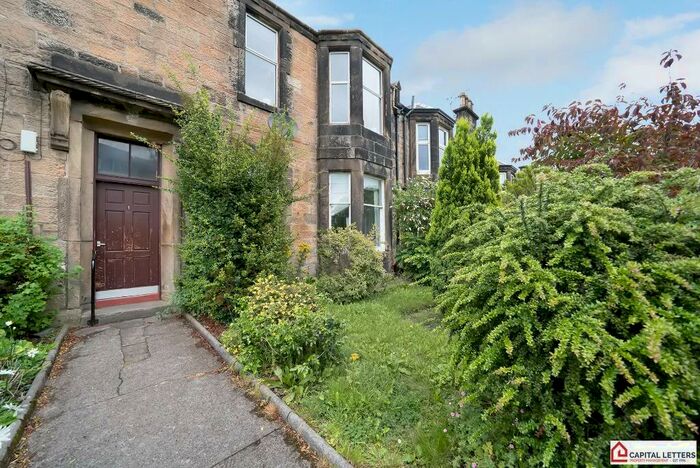 2 Bedroom Flat To Rent In Forth Crescent, Riverside, Stirling, FK8