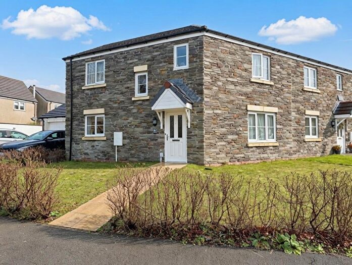 4 Bedroom Semi Detached House For Sale In Kew Carrek, Goonhavern, Truro, TR4