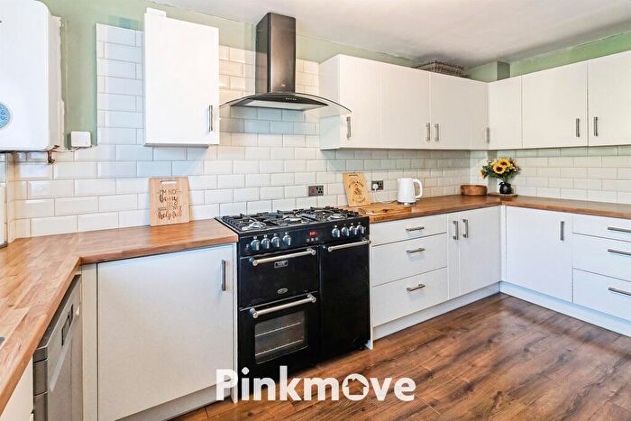 4 Bedroom End Of Terrace House For Sale In Bryn Milwr, Hollybush, Cwmbran, NP44