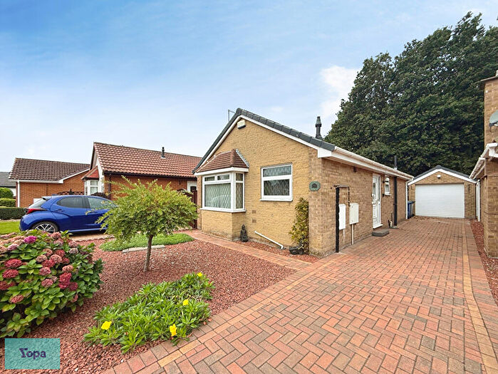 2 Bedroom Detached Bungalow For Sale In Oak Tree Road, Branton, Doncaster, DN3